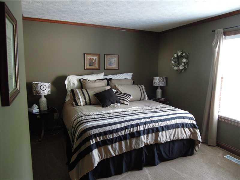 323 Mill Spring Court Fillmore, IN 46128 - Photo 6 of 13 Gallery Image 6