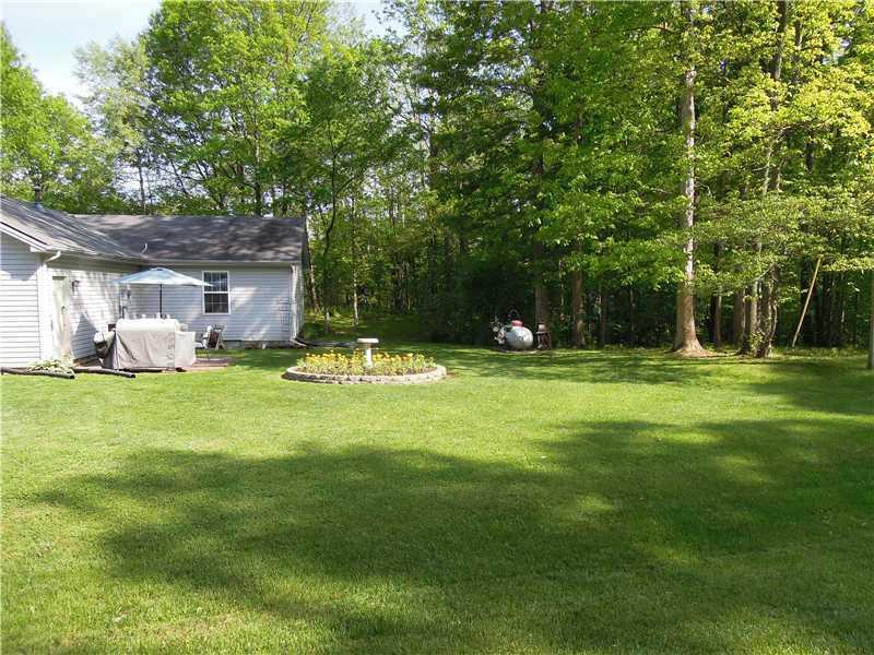 323 Mill Spring Court Fillmore, IN 46128 - Photo 10 of 13 Gallery Image 10