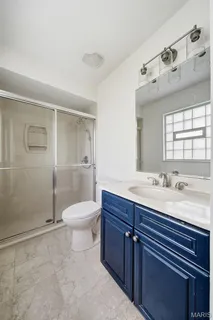 $679,000 | 2007 Firethorn Drive, St. Louis, MO 63131