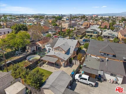 $770,000 | 144 West 45th Street, Los Angeles, CA 90037
