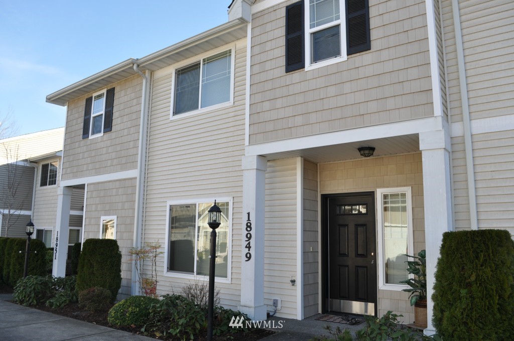 18949 108th Lane Southeast Renton, WA 98055 - Photo 1 of 1 Gallery Image 1