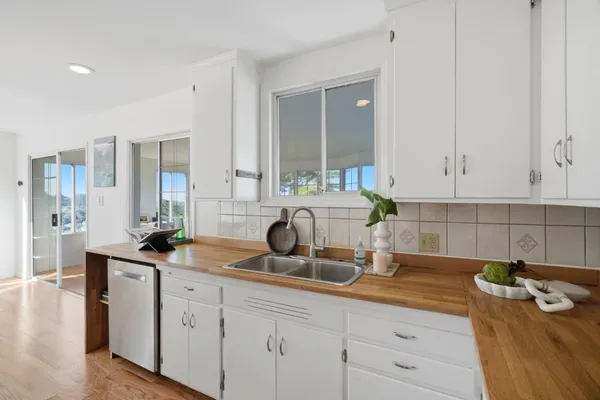$1,197,000 | 14 Cragmont Court, Pacifica, CA 94044