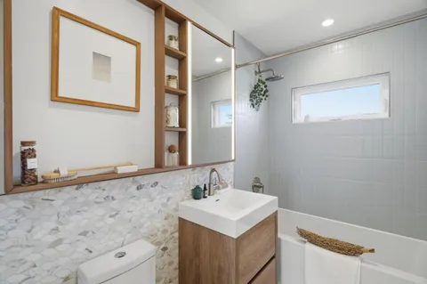 $1,197,000 | 14 Cragmont Court, Pacifica, CA 94044