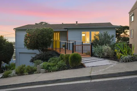 $1,197,000 | 14 Cragmont Court, Pacifica, CA 94044