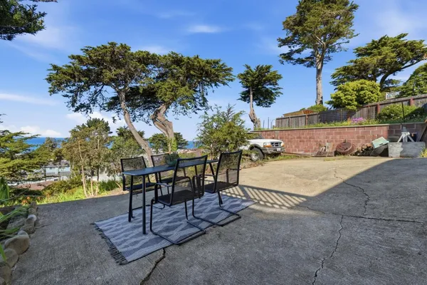 $1,197,000 | 14 Cragmont Court, Pacifica, CA 94044