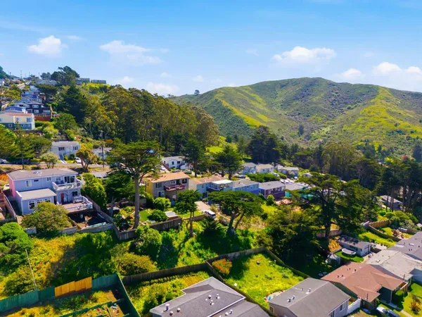 $1,197,000 | 14 Cragmont Court, Pacifica, CA 94044