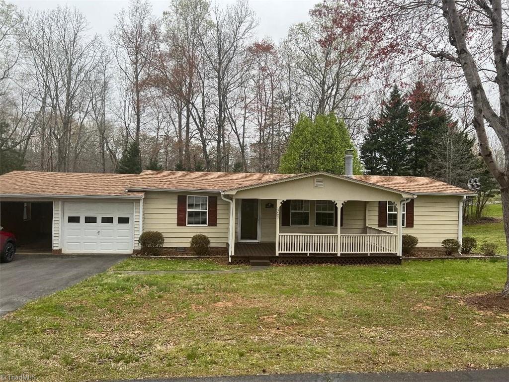 1247 Fred Merritt Road King, NC 27021 - Photo 2 of 40