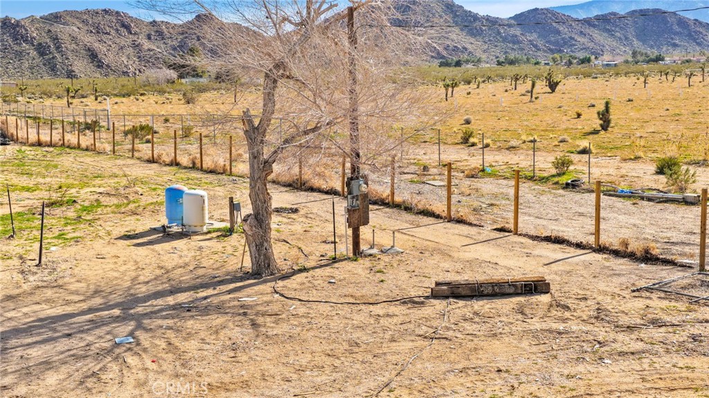 9353 Cody Road, Unit 2 Lucerne Valley, CA 92356 - Photo 9 of 11