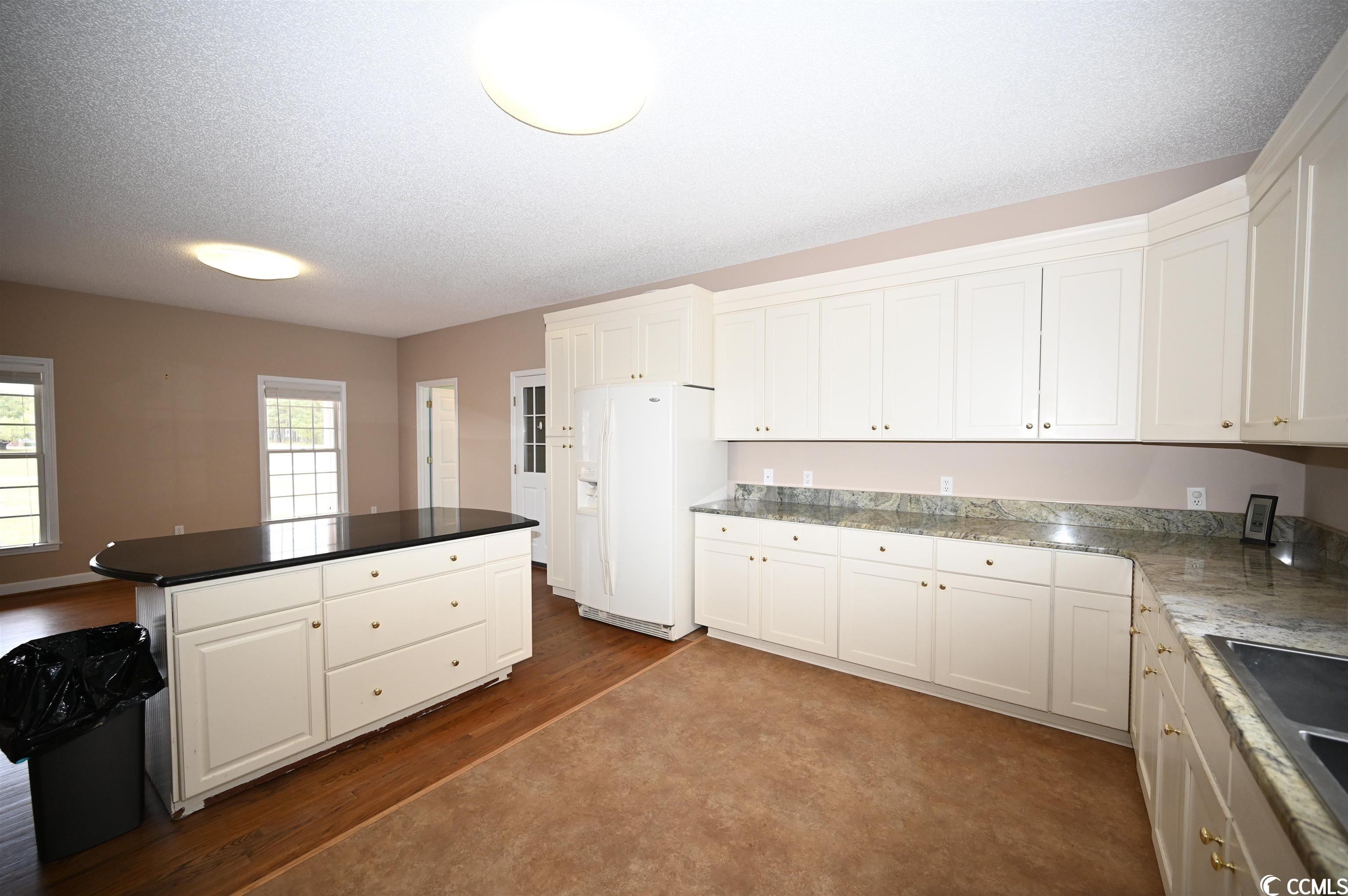 5325 Lake Russell Road Mullins, SC 29574 - Photo 13 of 38 Gallery Image 13