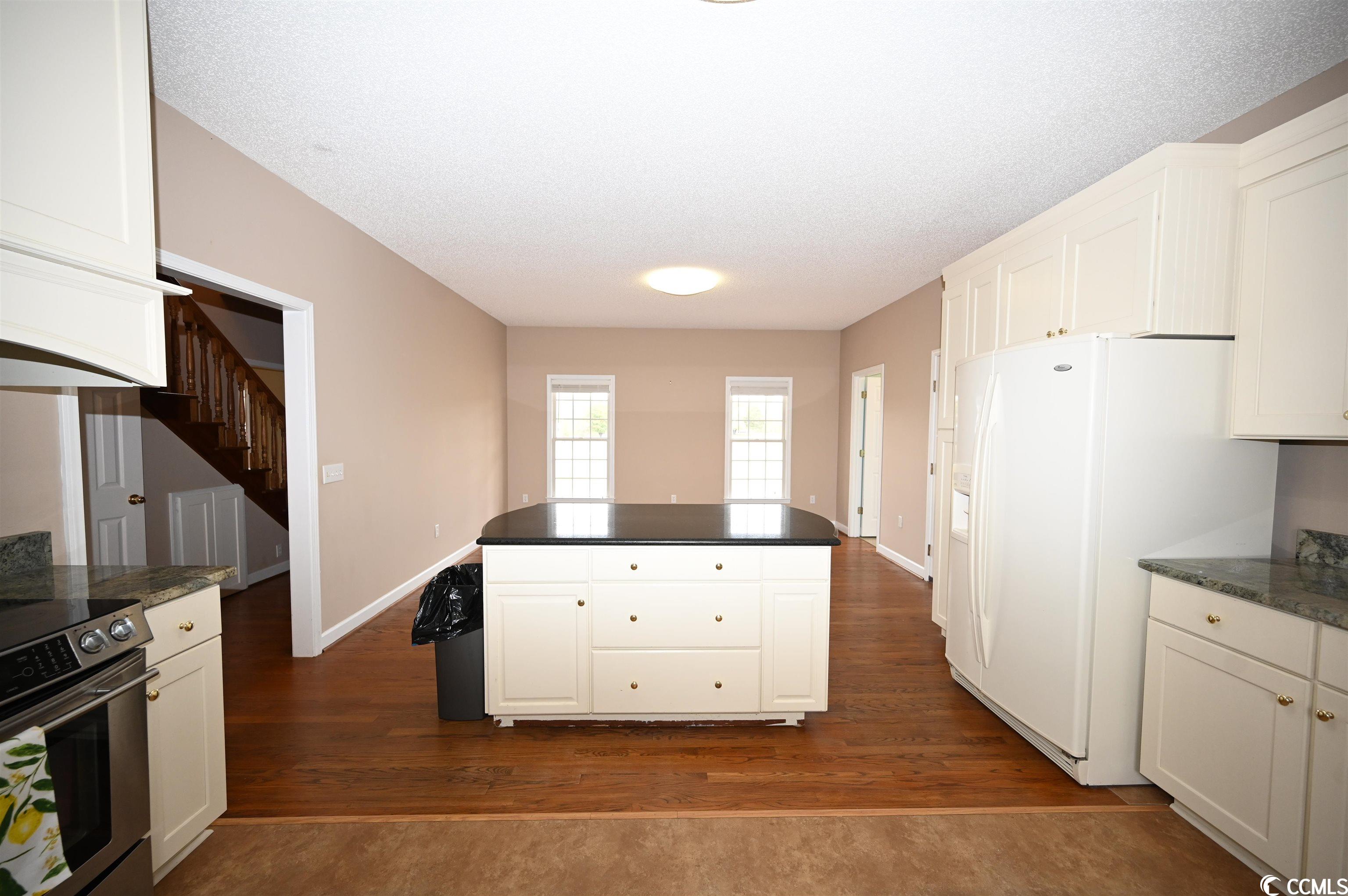 5325 Lake Russell Road Mullins, SC 29574 - Photo 14 of 38 Gallery Image 14