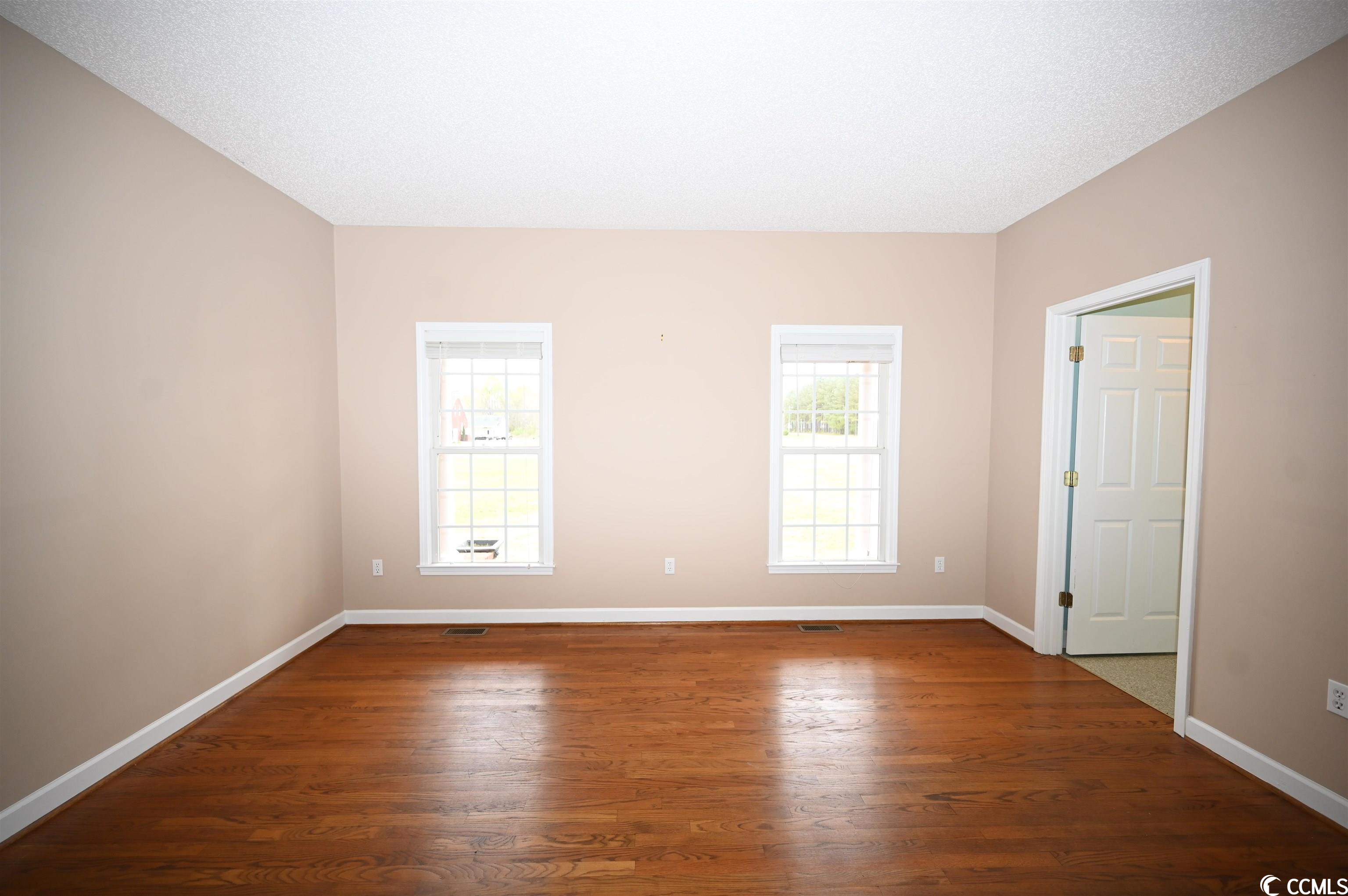 5325 Lake Russell Road Mullins, SC 29574 - Photo 15 of 38 Gallery Image 15