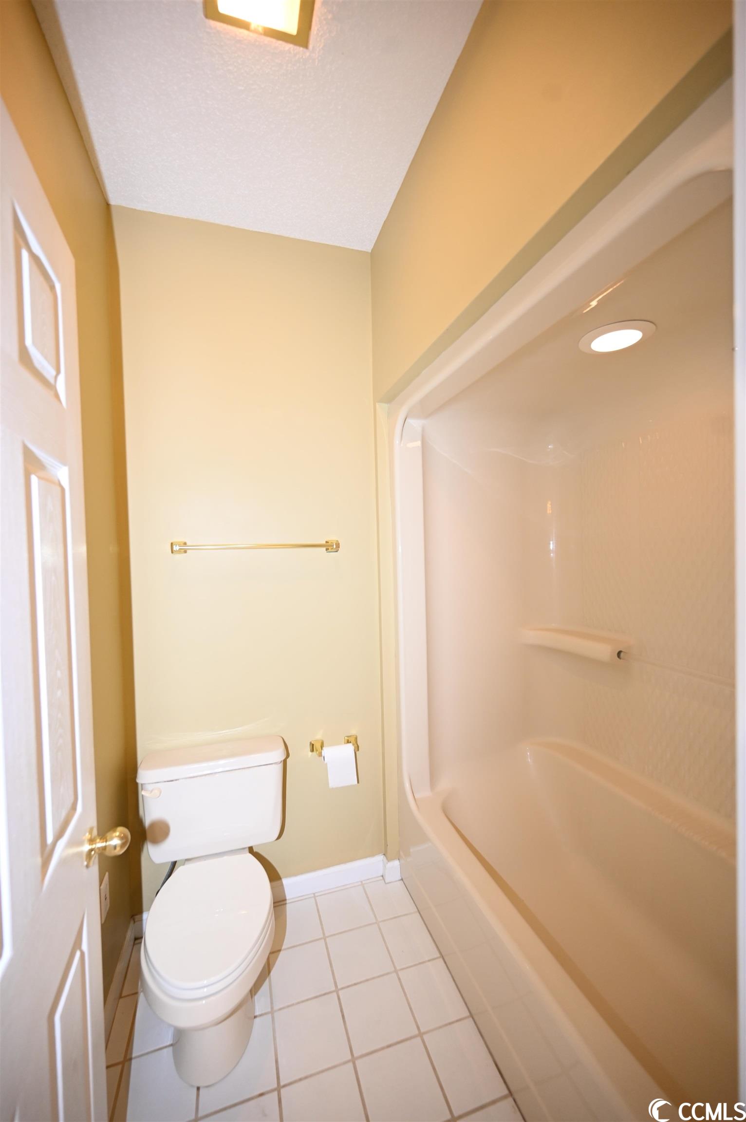 5325 Lake Russell Road Mullins, SC 29574 - Photo 21 of 38 Gallery Image 21
