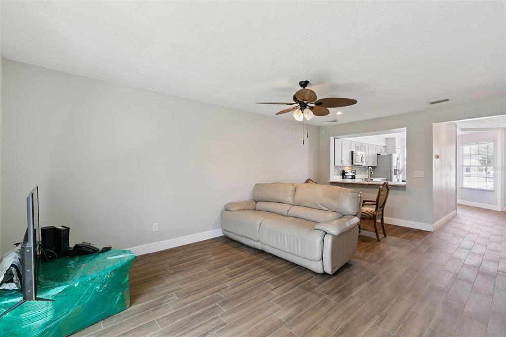 505 Sun Ridge Place, Unit 123 Altamonte Springs, FL 32714 - Photo 9 of 20 Gallery Image 9
