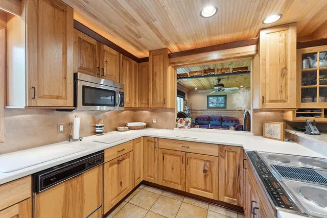 $1,488,000 | S1555 Farra Road, Wonewoc, WI 53968