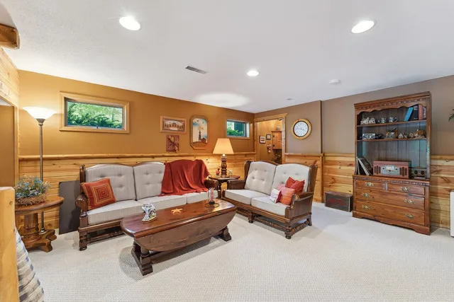 $1,488,000 | S1555 Farra Road, Wonewoc, WI 53968