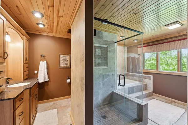 $1,488,000 | S1555 Farra Road, Wonewoc, WI 53968
