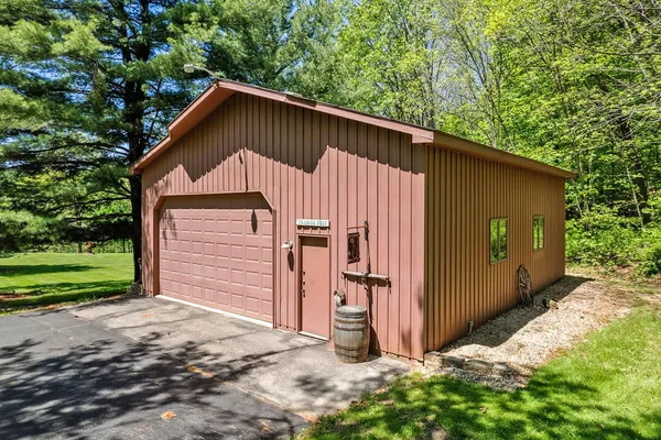 $1,488,000 | S1555 Farra Road, Wonewoc, WI 53968