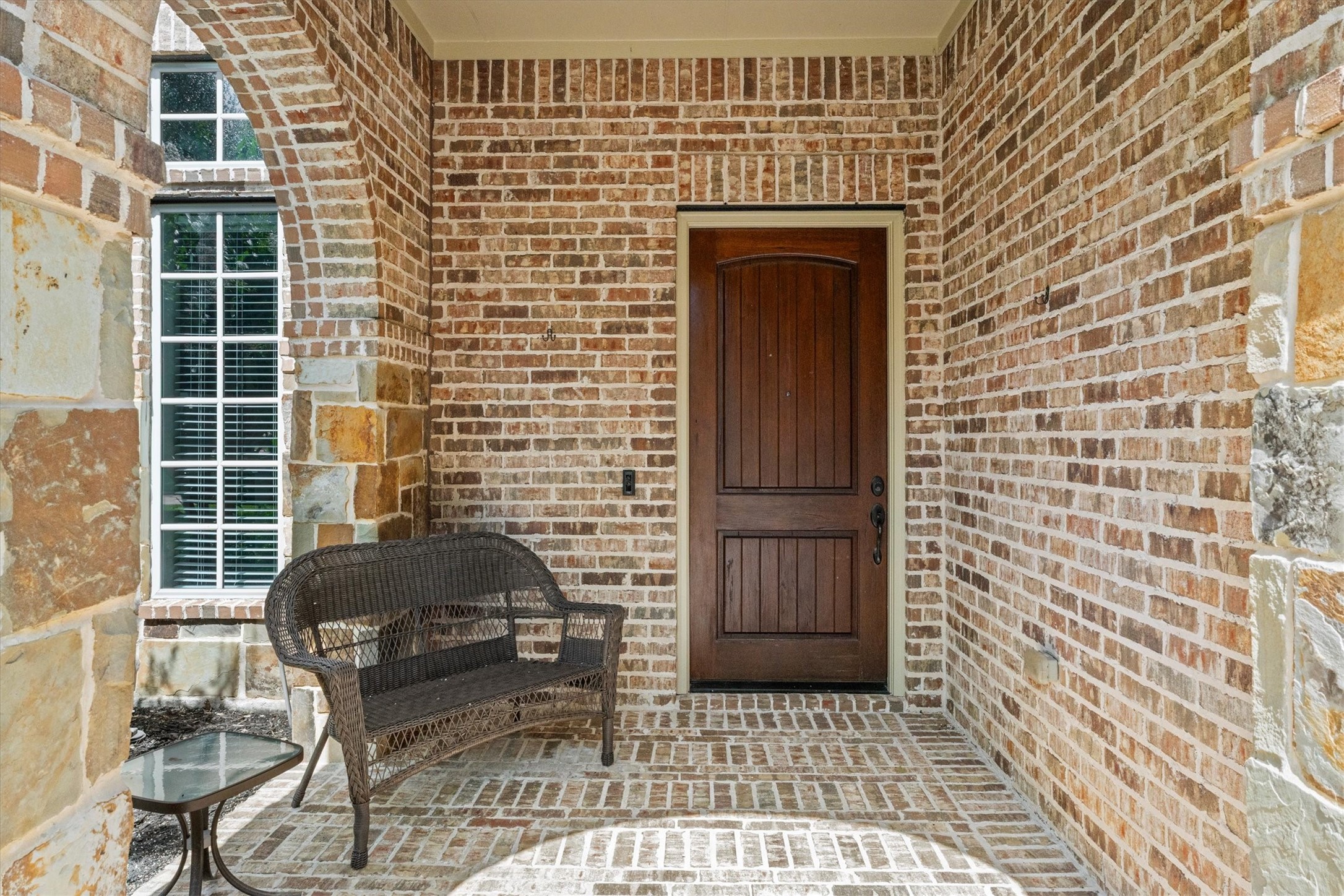 130 East Cove View Trail Spring, TX 77389 - Photo 2 of 50 Beautiful 5 bedroom home in Paloma Point