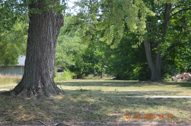 $6,600 | 941 Colfax Avenue, Benton Harbor, MI 49022