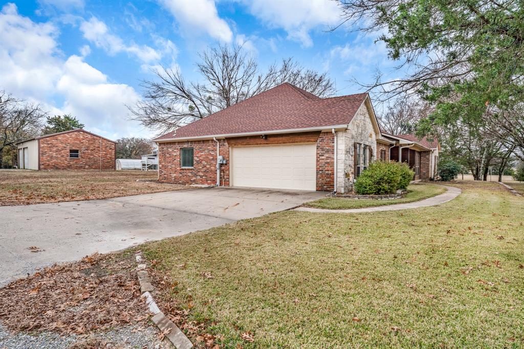 10471 Holly Creek Road Terrell, TX 75160 - Photo 29 of 40