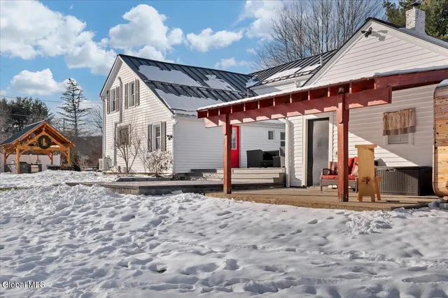 $475,000 | 2583 Pangburn Road, Princetown, NY 12056