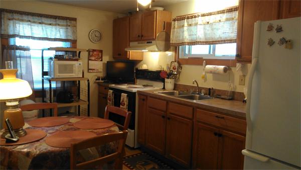 35 Goldenrod Street Springfield, MA 01109 - Photo 4 of 8 Gallery Image 4