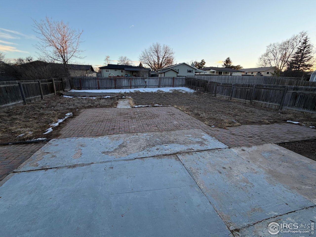 2814 West 22nd Street Road Greeley, CO 80634 - Photo 25 of 27 Large backyard with plenty of patios areas