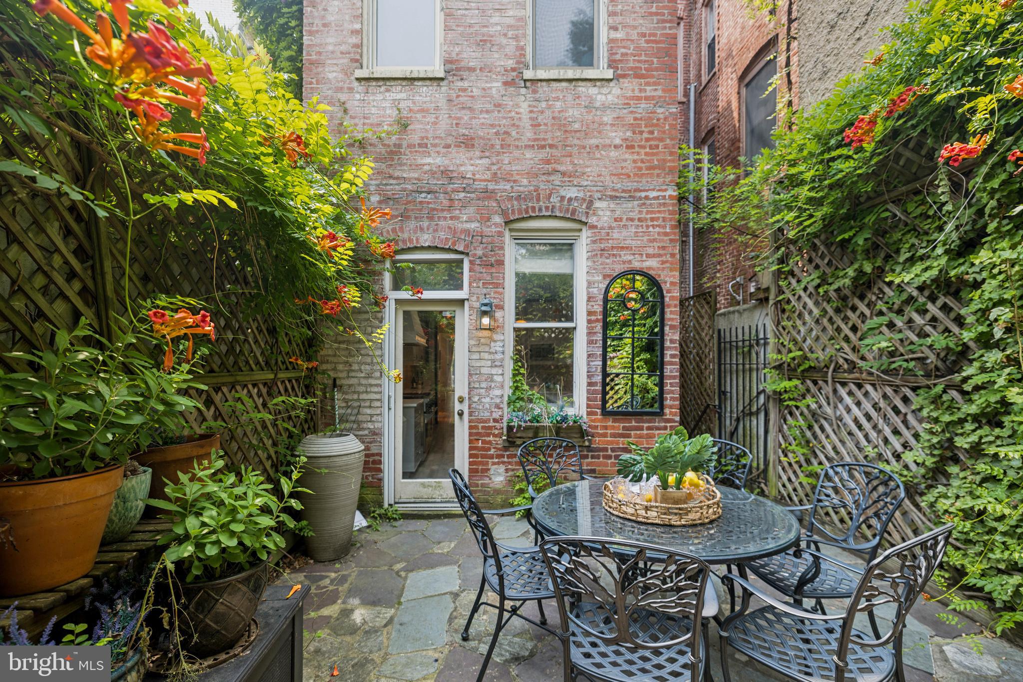 1827 Phelps Place Northwest Washington, DC 20008 - Photo 14 of 38