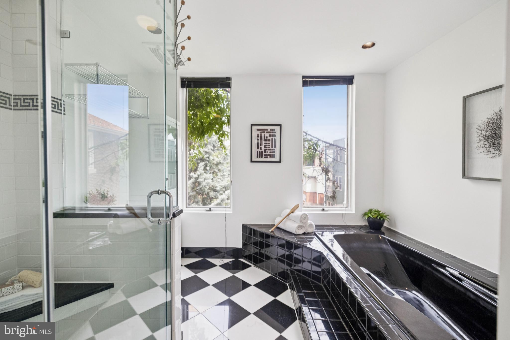 1827 Phelps Place Northwest Washington, DC 20008 - Photo 33 of 38