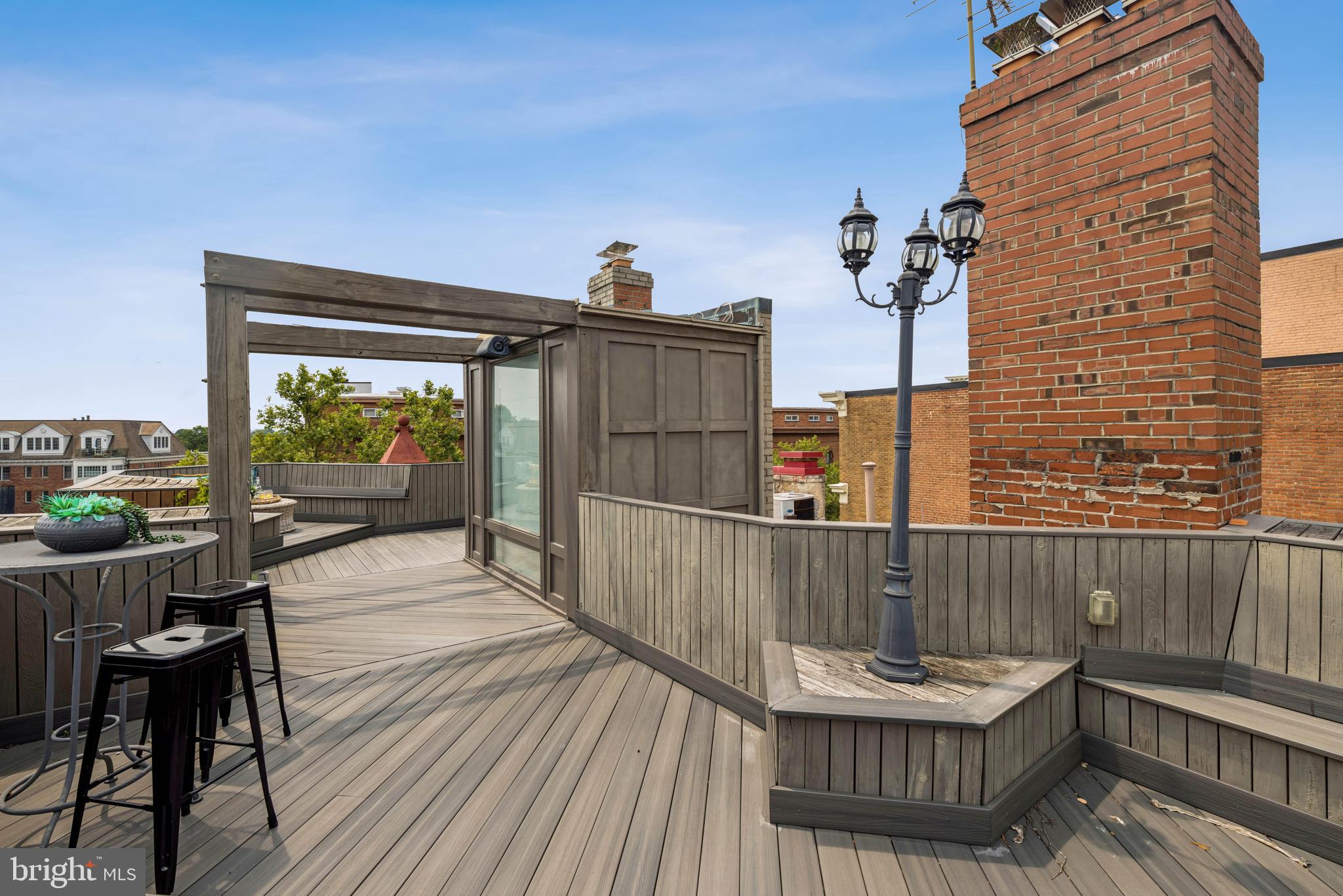 1827 Phelps Place Northwest Washington, DC 20008 - Photo 36 of 38