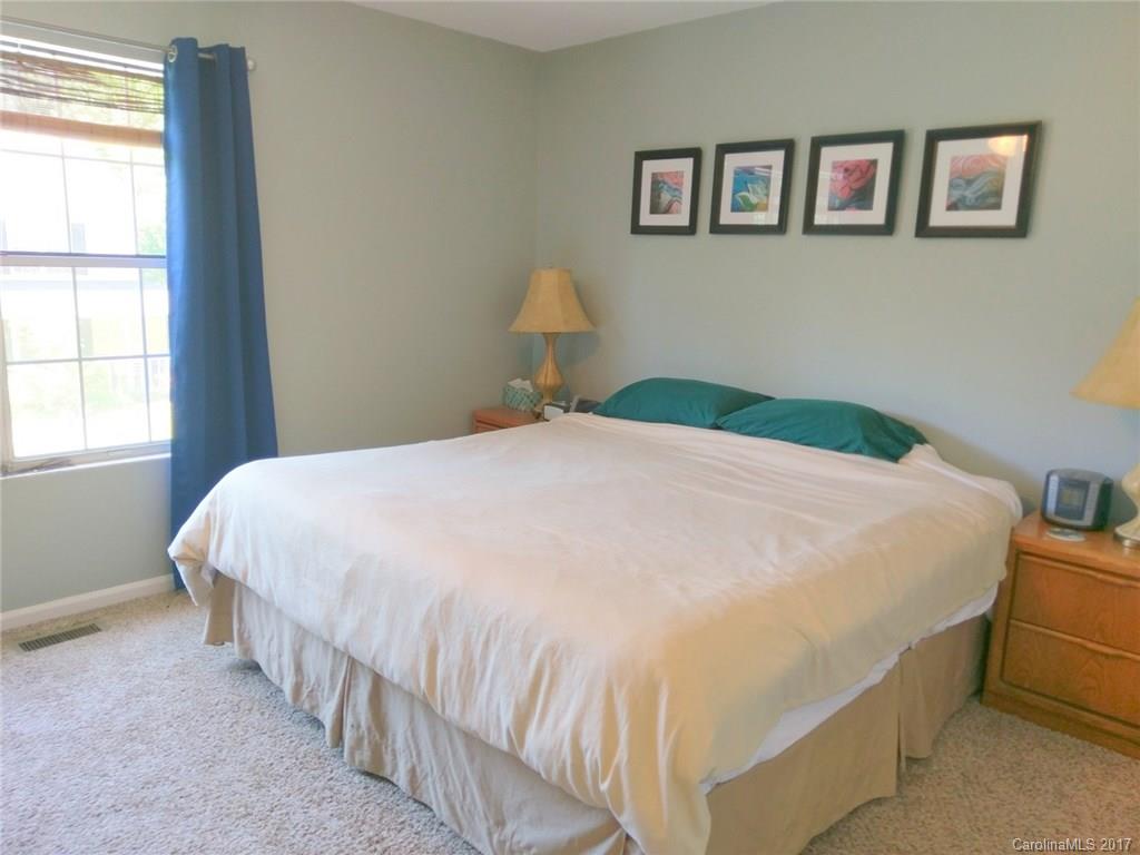 141 Rocking Porch Ridge, Unit 141 Asheville, NC 28805 - Photo 11 of 18 Gallery Image 11