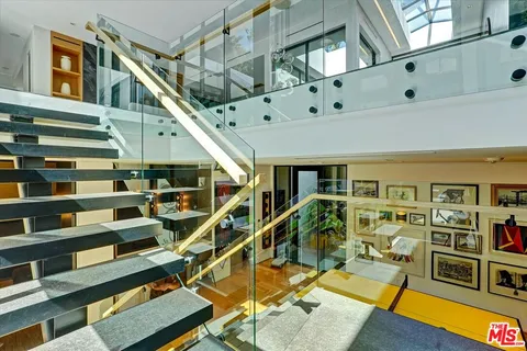 $13,495,000 | 1049 Loma Vista Drive, Beverly Hills, CA 90210