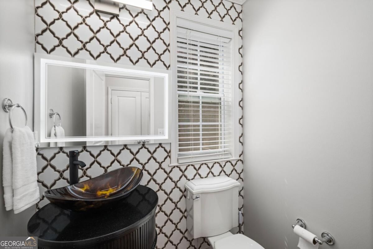 2872 Overlook Way, Unit 2872 Atlanta, GA 30324 - Photo 15 of 39 Gallery Image 15