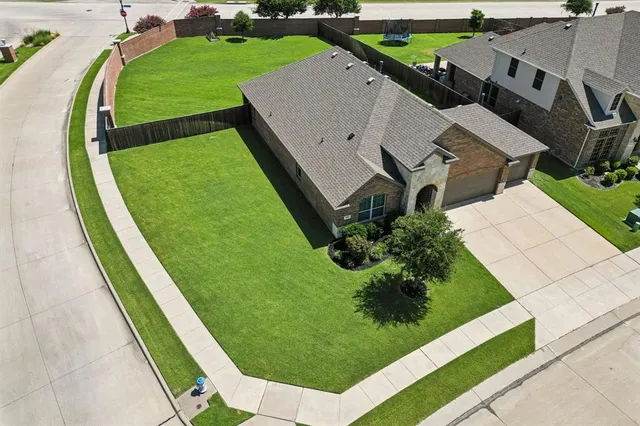 $399,500 | 292 Jefferson Lane, Fate, TX 75189