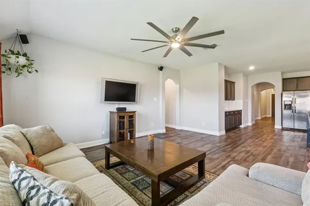 $399,500 | 292 Jefferson Lane, Fate, TX 75189