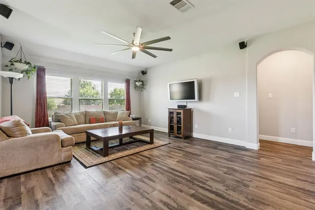 $399,500 | 292 Jefferson Lane, Fate, TX 75189