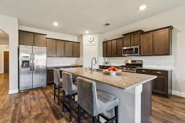 $399,500 | 292 Jefferson Lane, Fate, TX 75189