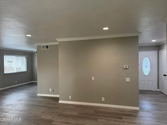 $4,000 | 1694 Regent Street, Camarillo, CA 93010