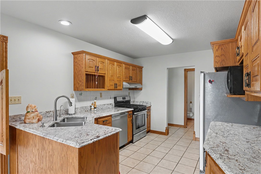 21247 Walnut Hill Road Danville, IL 61834 - Photo 16 of 46