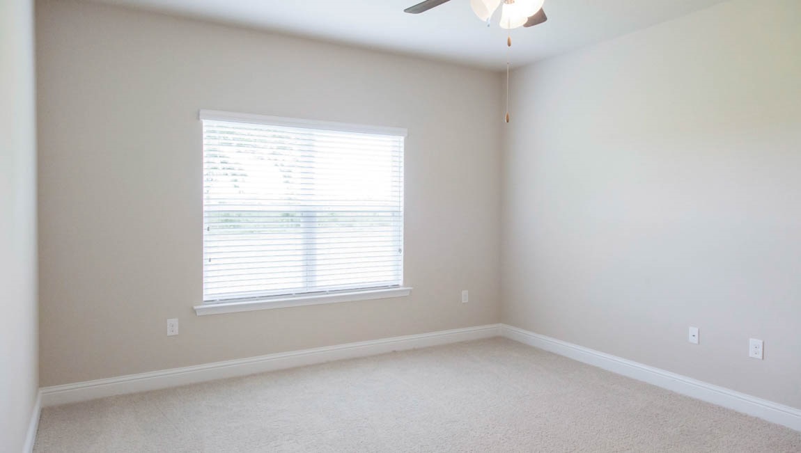 1527 Kairos Loop Foley, AL 36535 - Photo 9 of 10
