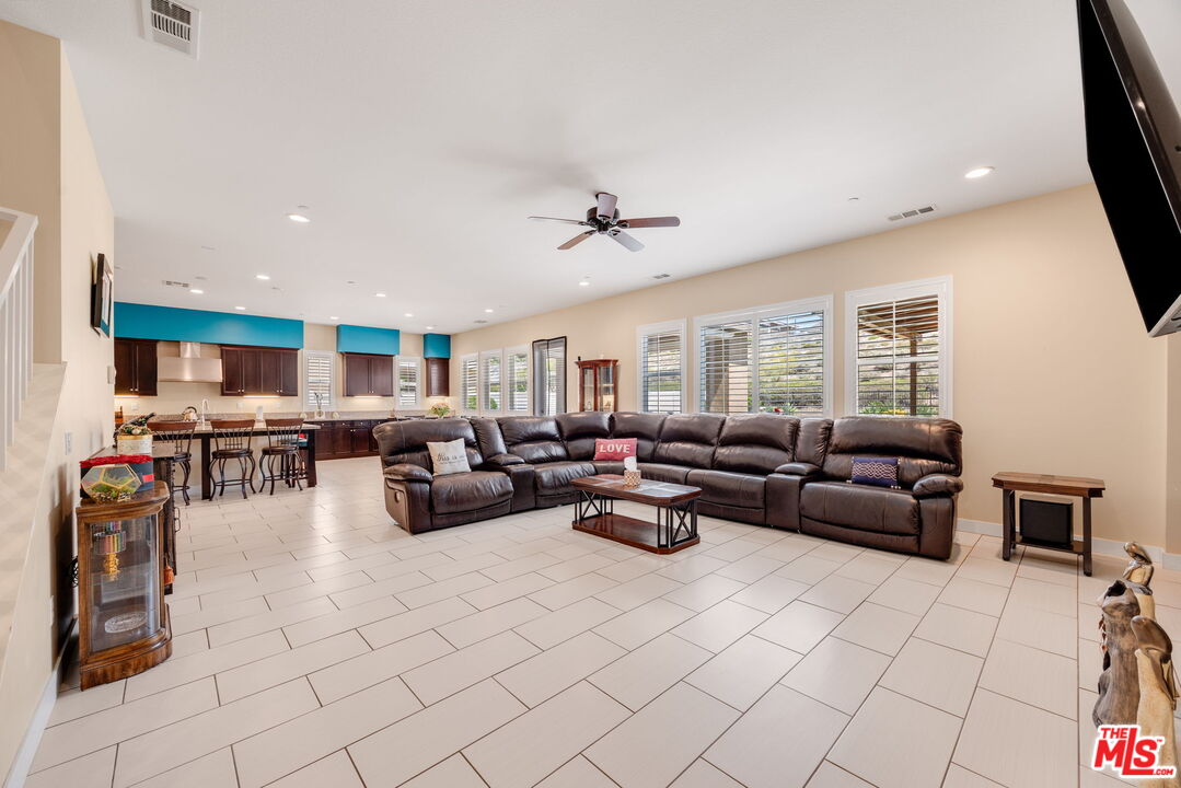 13447 Gold Medal Court Riverside, CA 92503 - Photo 7 of 75