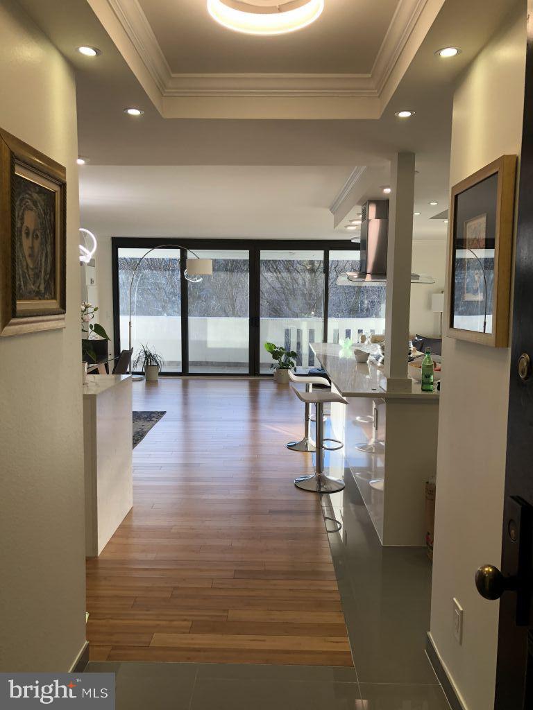 6101 Edsall Road, Unit 612 Alexandria, VA 22304 - Photo 2 of 20