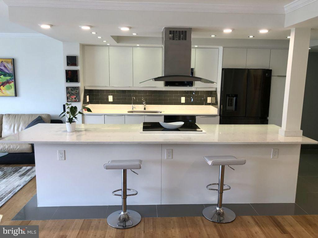 6101 Edsall Road, Unit 612 Alexandria, VA 22304 - Photo 6 of 20
