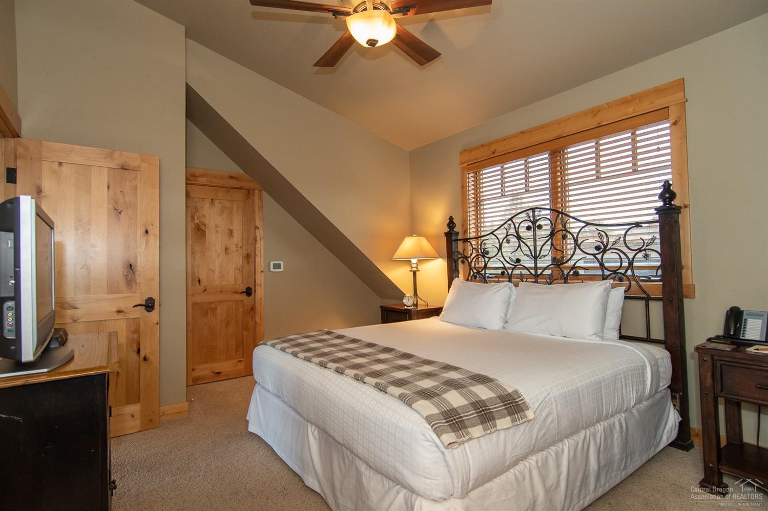16699 Southwest Brasada Ranch Road, Unit 76 Powell Butte, OR 97753 - Photo 14 of 25 Gallery Image 14