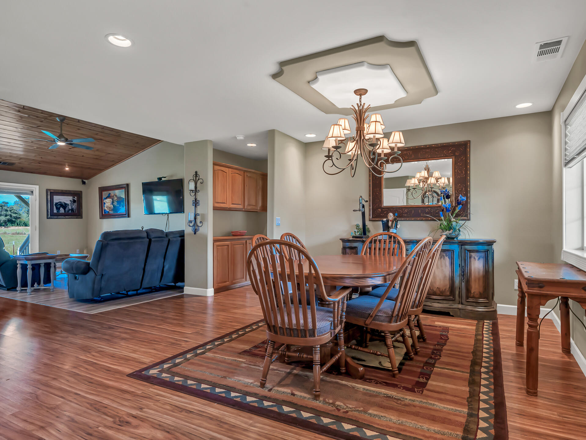 5890 Deschutes Road Anderson, CA 96007 - Photo 28 of 57 5890DeschutesRoad-31