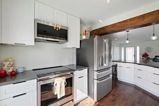 $705,000 | 8820 Northwest 4th Street, Pembroke Pines, FL 33024