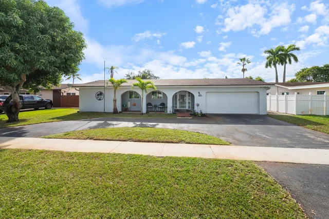 $705,000 | 8820 Northwest 4th Street, Pembroke Pines, FL 33024