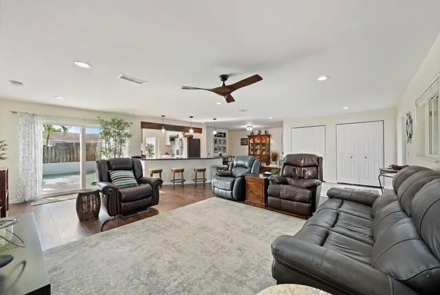 $705,000 | 8820 Northwest 4th Street, Pembroke Pines, FL 33024