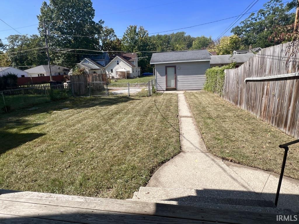 3224 Broadway Fort Wayne, IN 46807 - Photo 4 of 34