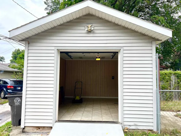 $165,000 | 3224 Broadway, Fort Wayne, IN 46807